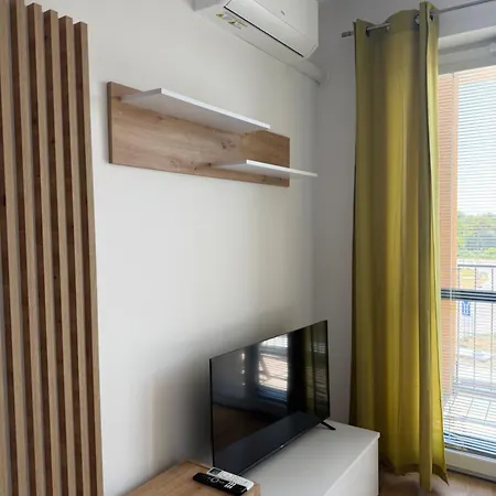 Elisabeth Near Center With Private Parking Apartment *